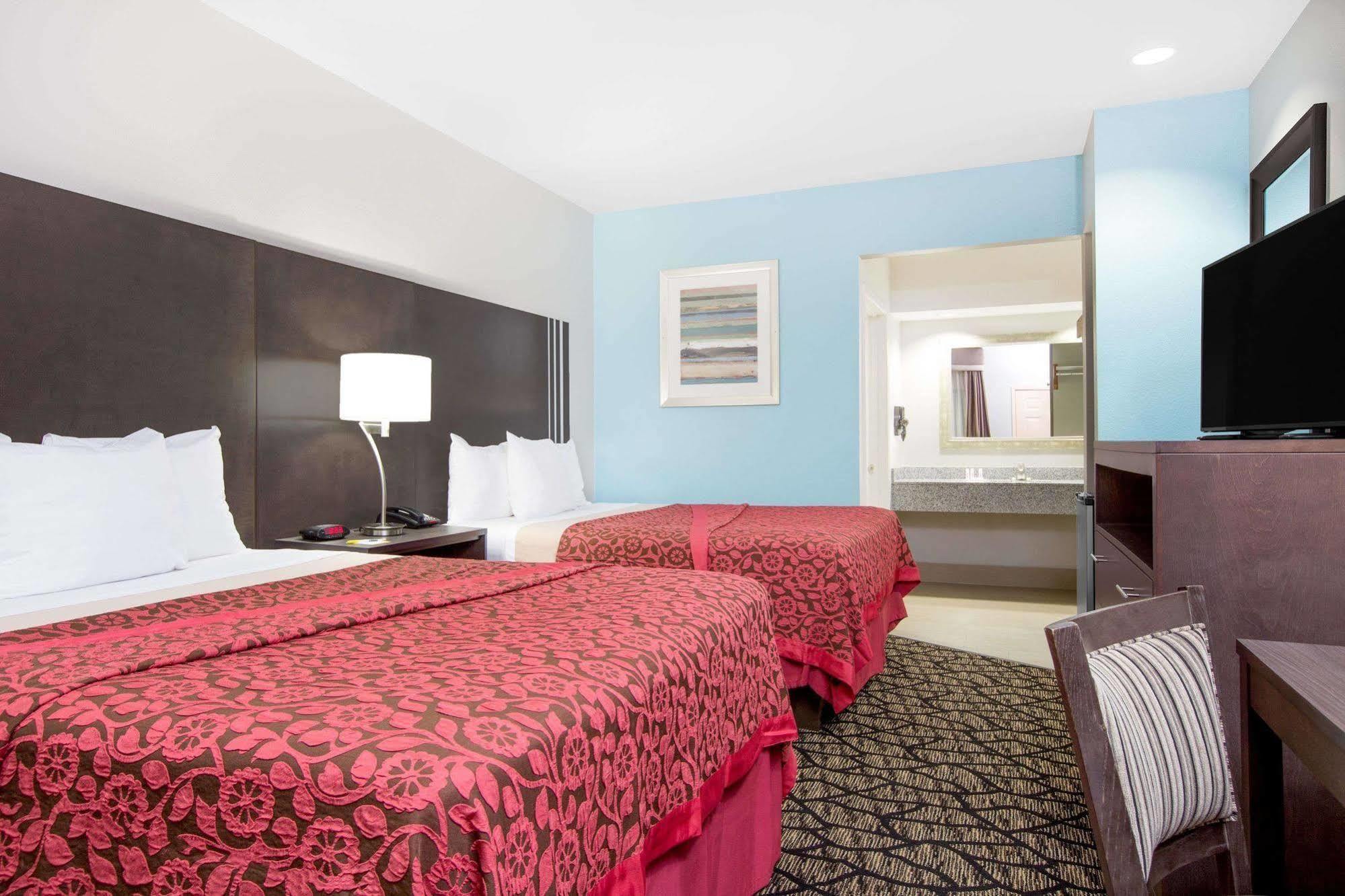 Days Inn & Suites By Wyndham Madisonville Luaran gambar